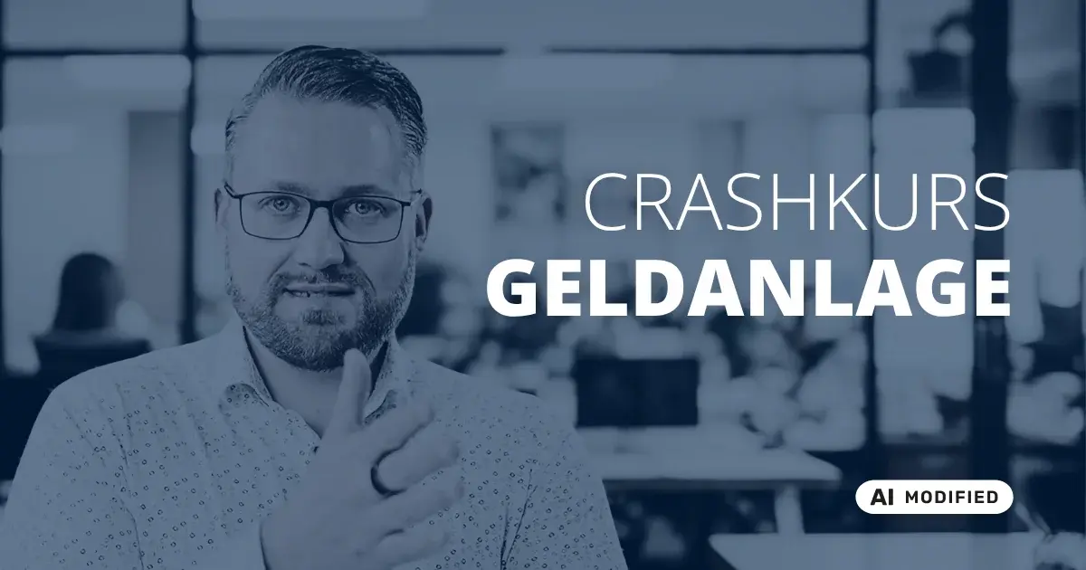 Sven Stopka neben Schriftzug „Crashkurs Geldanlage“ zum Thema Geldanlage