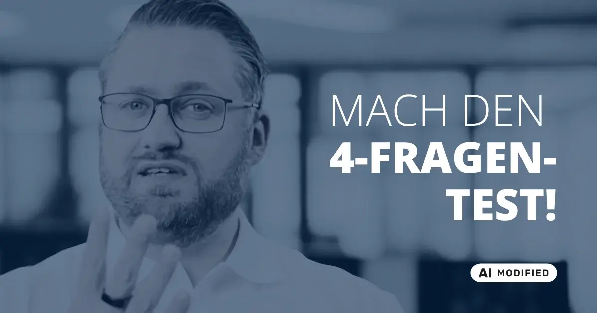 Sven Stopka neben Schriftzug „Mach den 4-Fragen-Test“ zum Thema Finanzielle Bildung